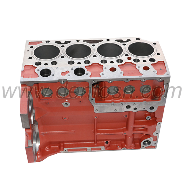 トモ(13+2号機) The Tcd 2013 L4 2V Engine for a Four-Cylinder Two-Valve